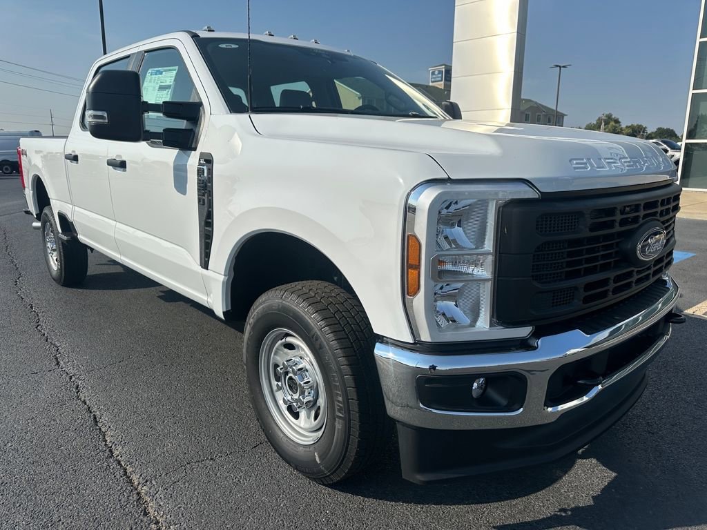 New 2026 Ford F250 XL image 2