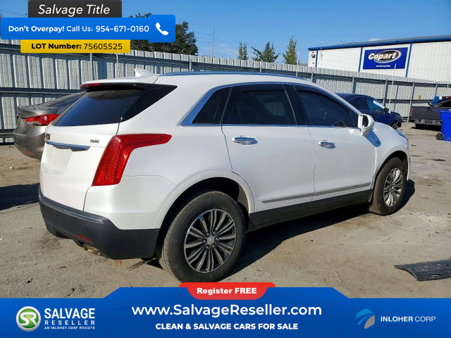 Used 2018 Cadillac XT5 Luxury w/ Driver Awareness Package image 4