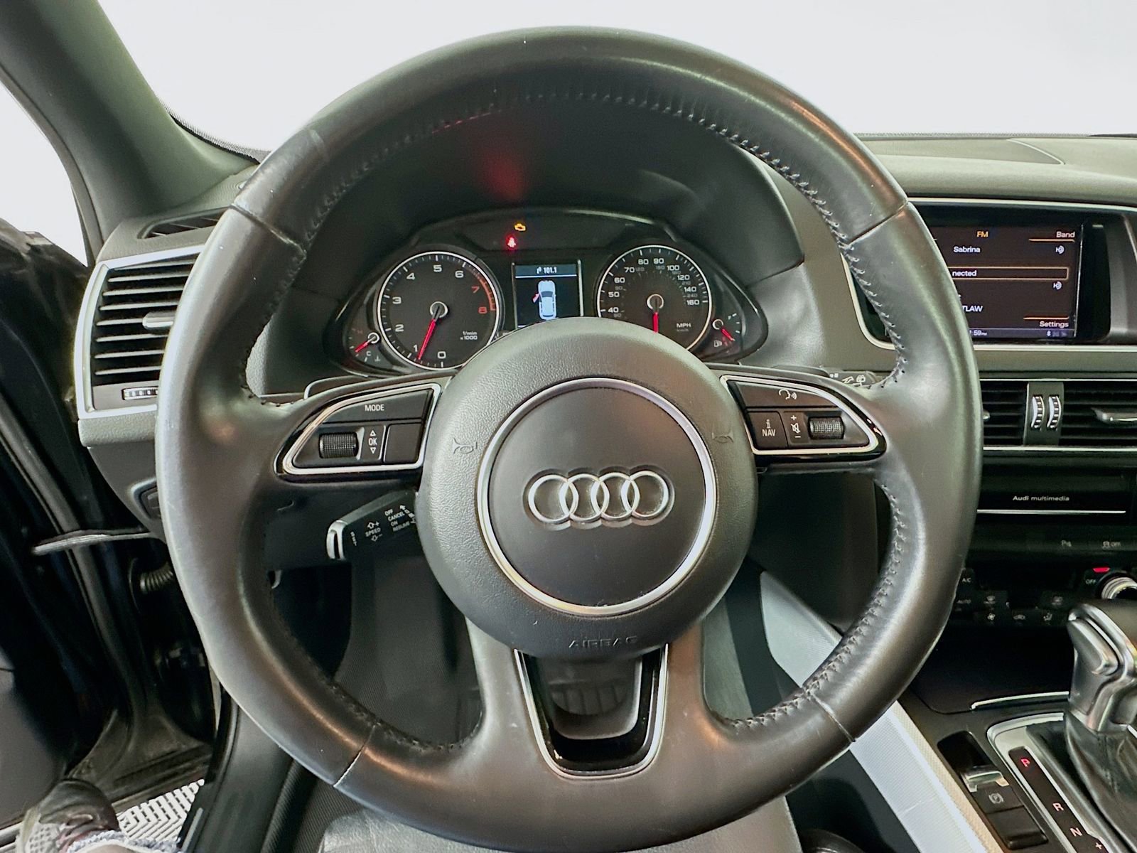 Used 2017 Audi Q5 2.0T Premium Plus w/ Technology Package AWD/4WD image 12
