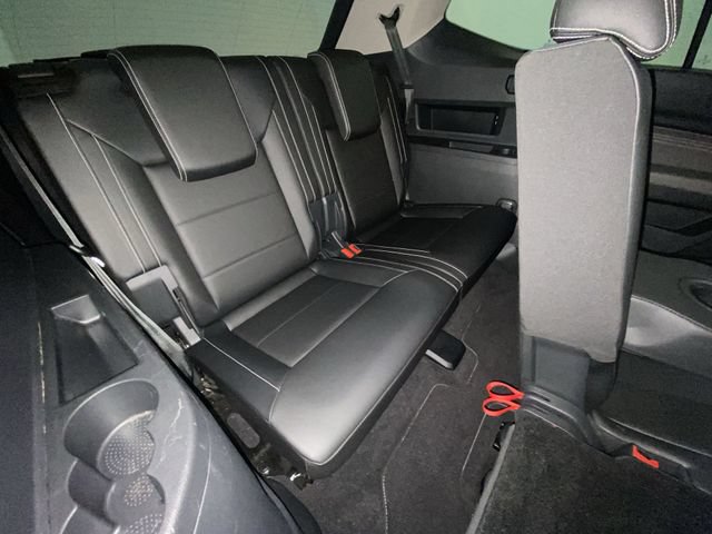 Used 2023 Volkswagen Atlas SE w/ Panoramic Sunroof Package AWD/4WD image 23