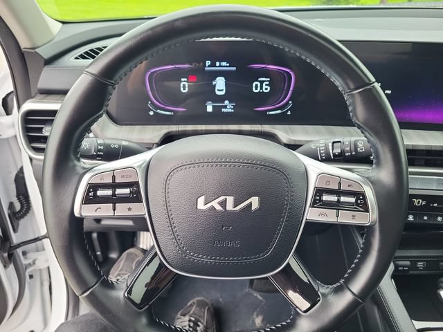 Certified 2023 Kia Telluride EX w/ EX Captain's Chair Package FWD image 21
