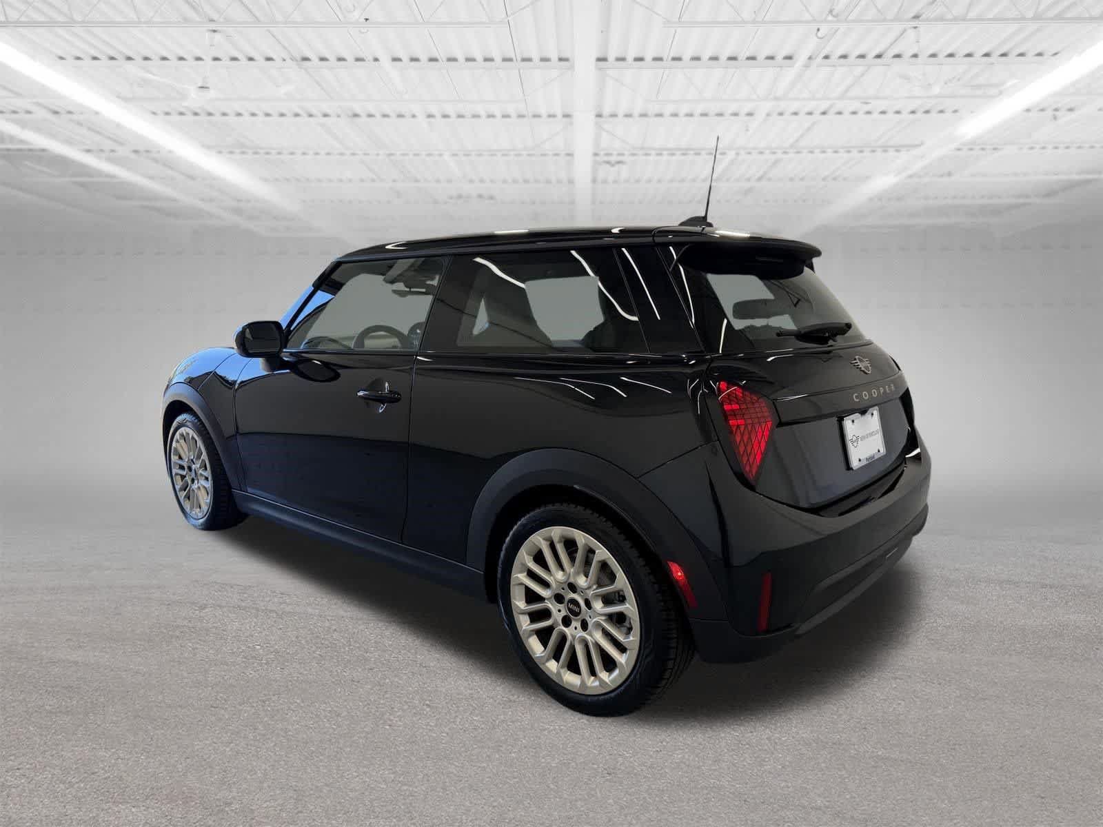 New 2027 MINI Cooper 2-Door Hardtop FWD image 3