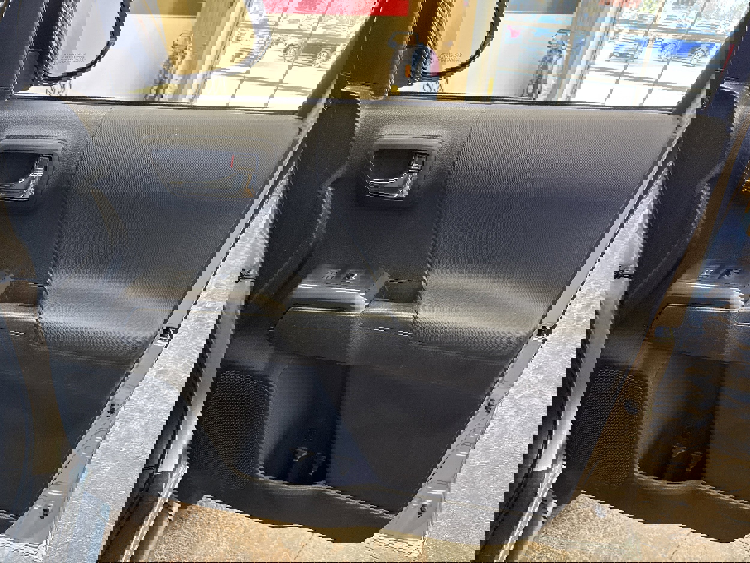 Used 2023 Toyota Tacoma TRD Sport image 14