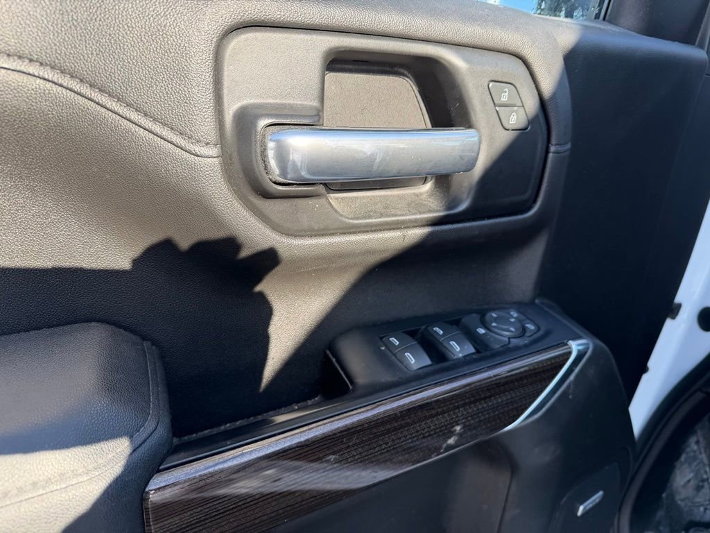 Used 2019 Chevrolet Silverado 1500 RST image 10