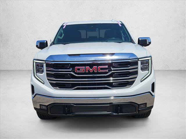 Used 2022 GMC Sierra 1500 SLT w/ SLT Convenience Package AWD/4WD image 2