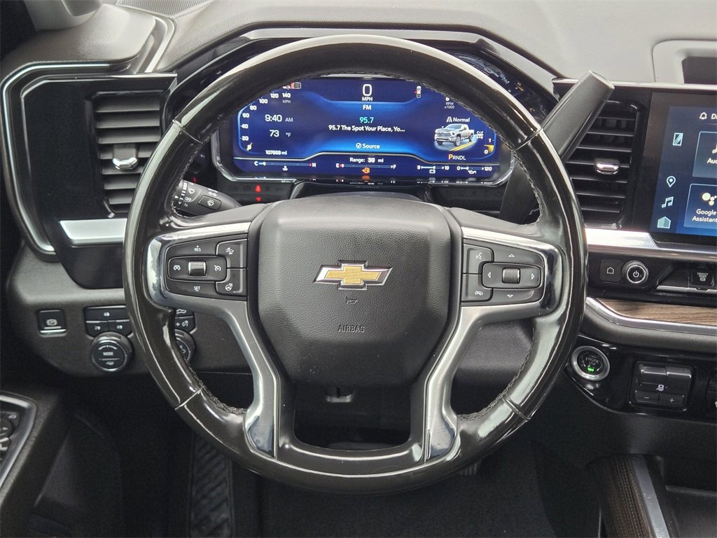 Used 2024 Chevrolet Silverado 2500 LT image 17