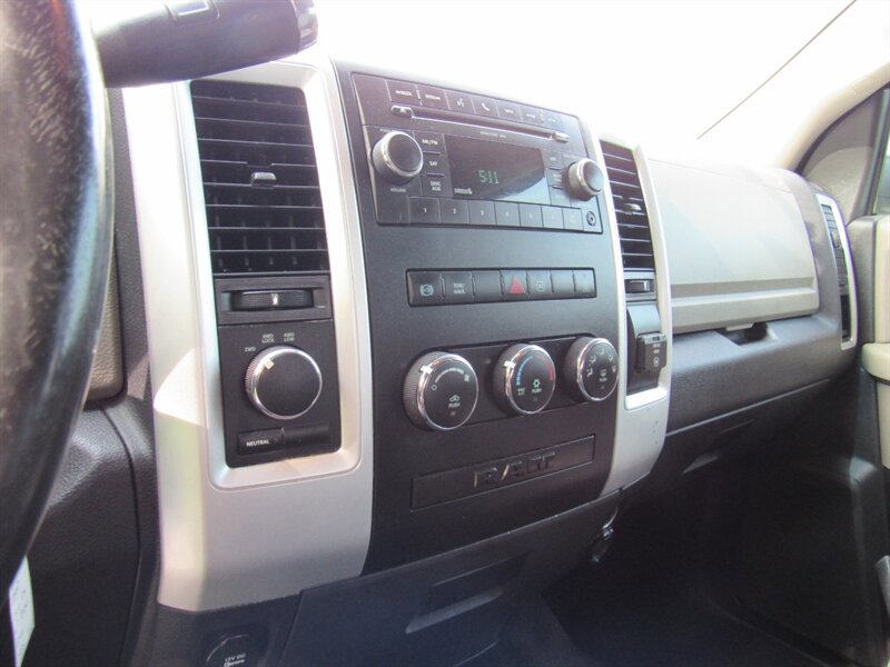 Used 2011 RAM 2500 SLT w/ Luxury Group AWD/4WD image 15