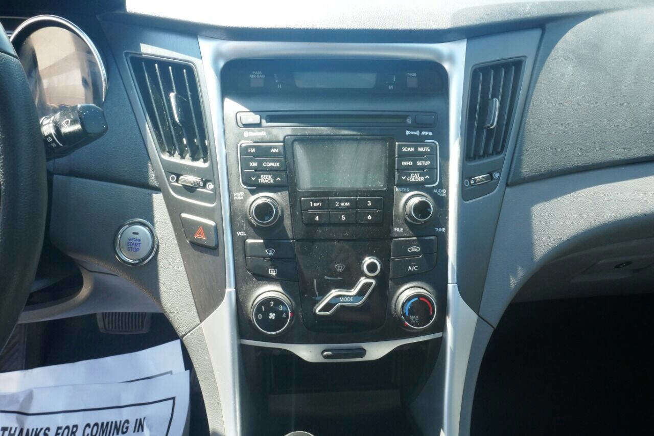 Used 2011 Hyundai Sonata SE image 13