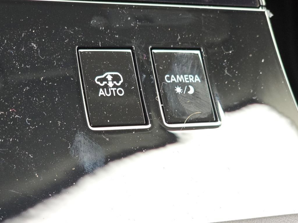 New 2025 INFINITI QX80 Sensory image 14