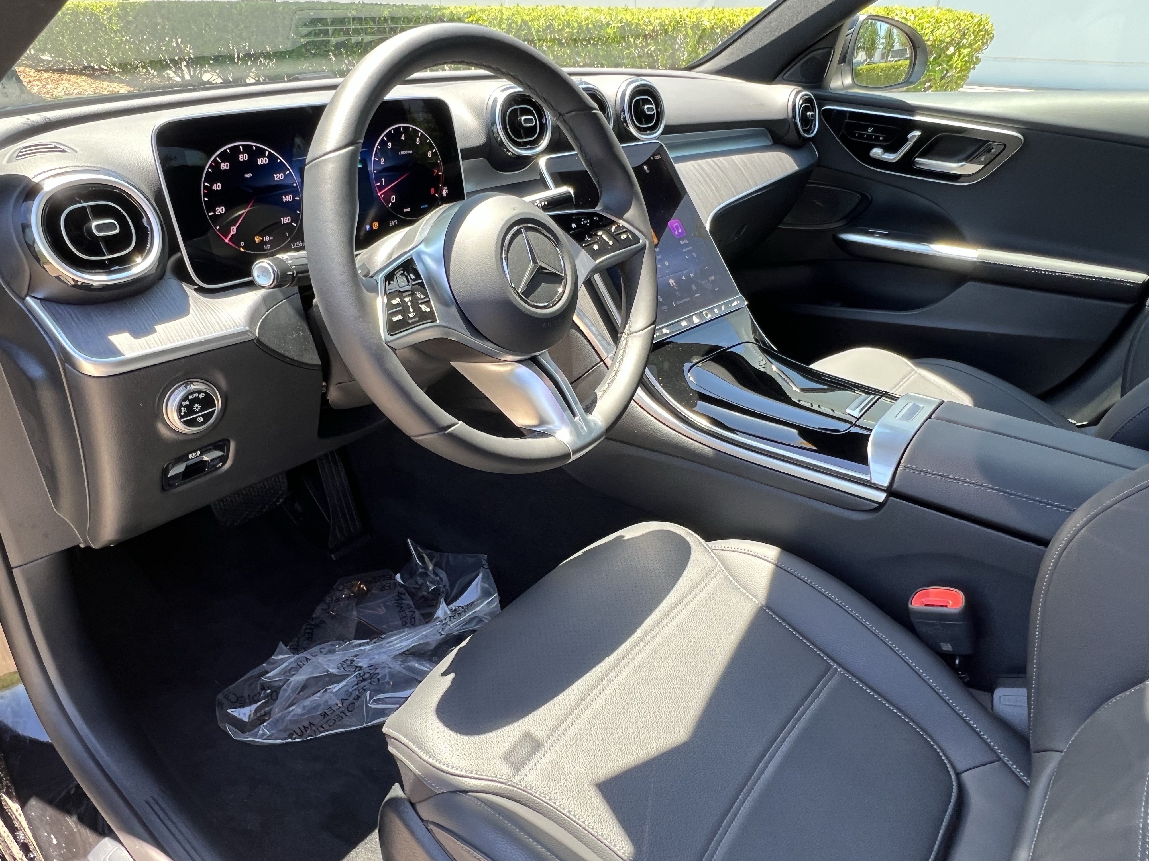 Certified 2025 Mercedes-Benz C 300 4MATIC Sedan image 17