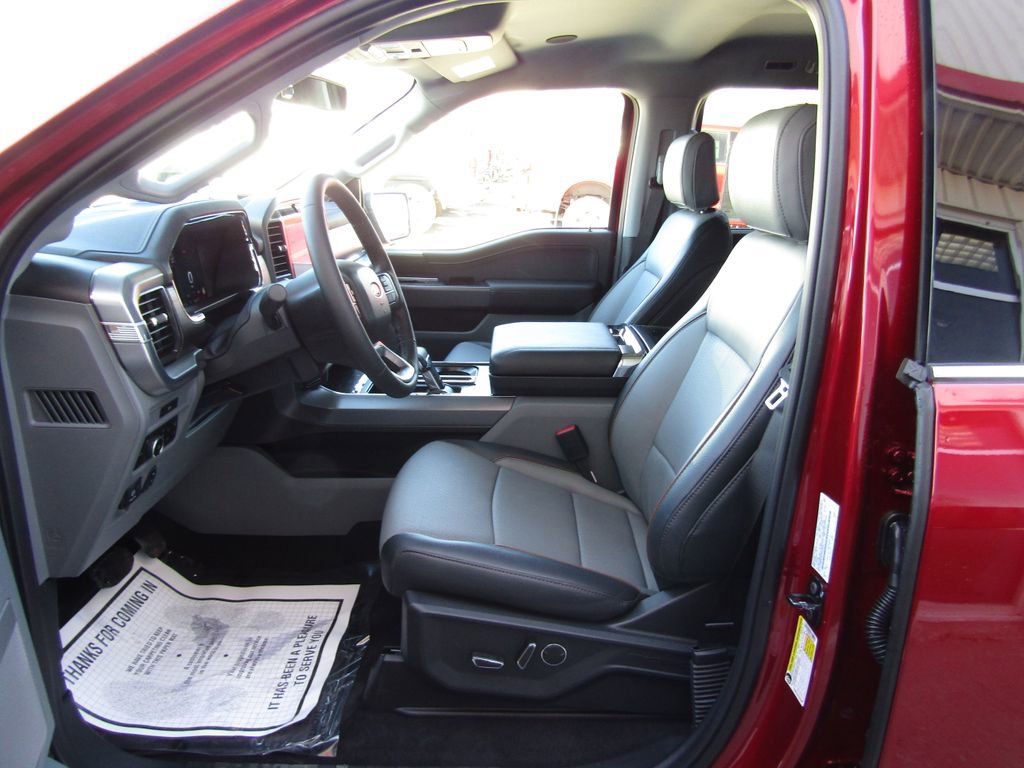 New 2026 Ford F150 Lariat w/ Equipment Group 502A High image 24