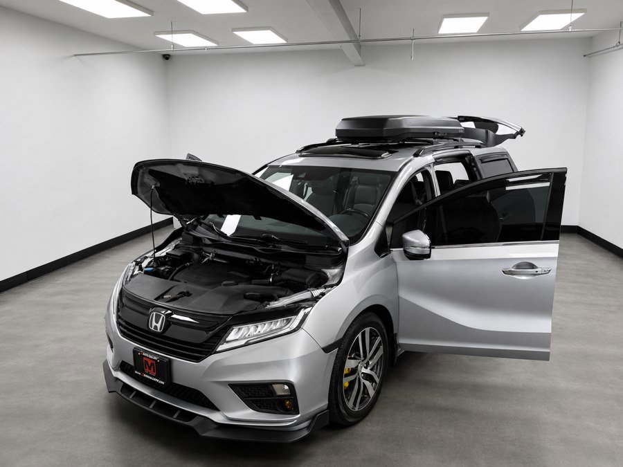Used 2018 Honda Odyssey Touring image 30