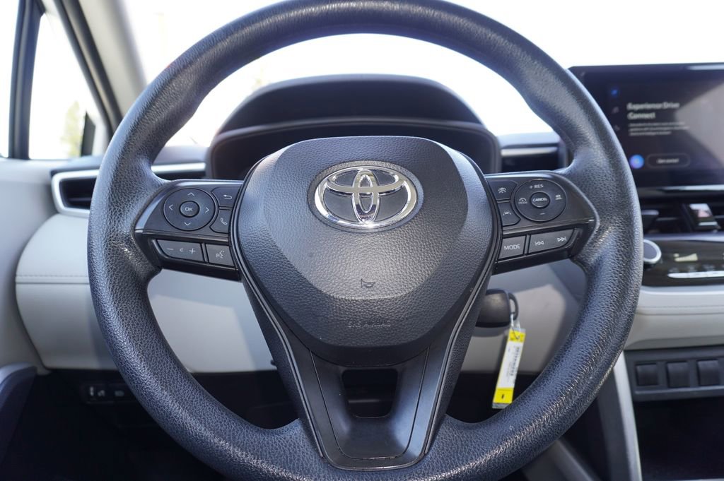 Certified 2024 Toyota Corolla Cross L FWD image 18