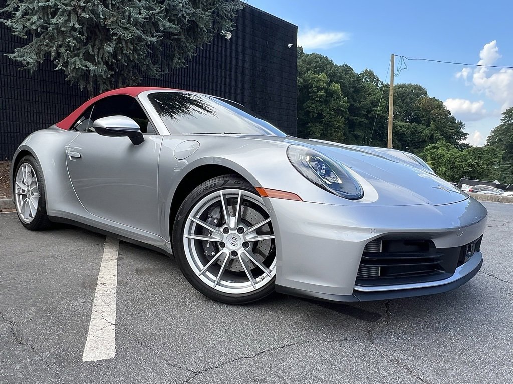 Used 2025 Porsche 911 Carrera image 7