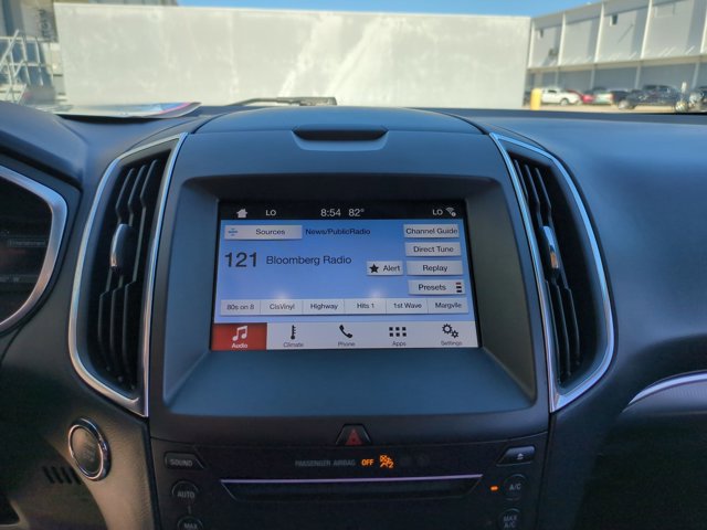 Used 2019 Ford Edge Titanium FWD image 14