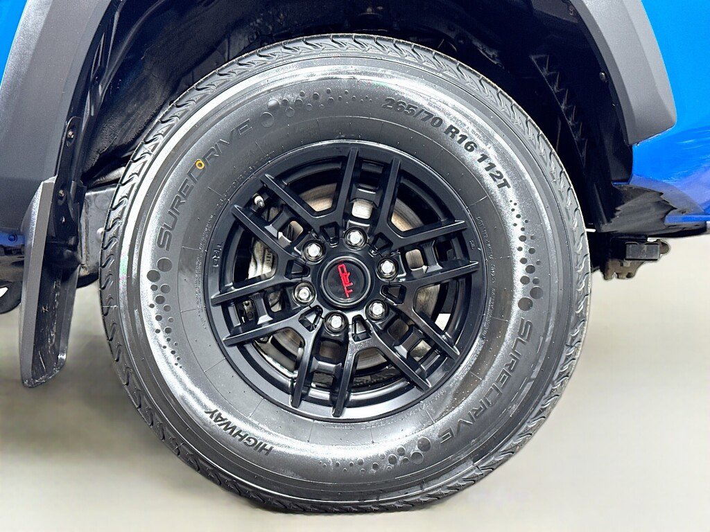 Used 2020 Toyota Tacoma TRD Off-Road w/ TRD Premium Off Road Package image 49