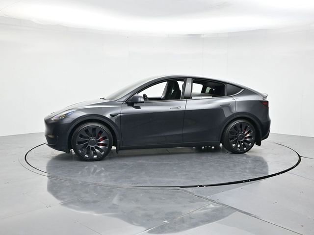 Used 2024 Tesla Model Y Performance image 6