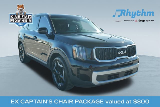 Used 2024 Kia Telluride EX w/ EX Captain's Chair Package image 1