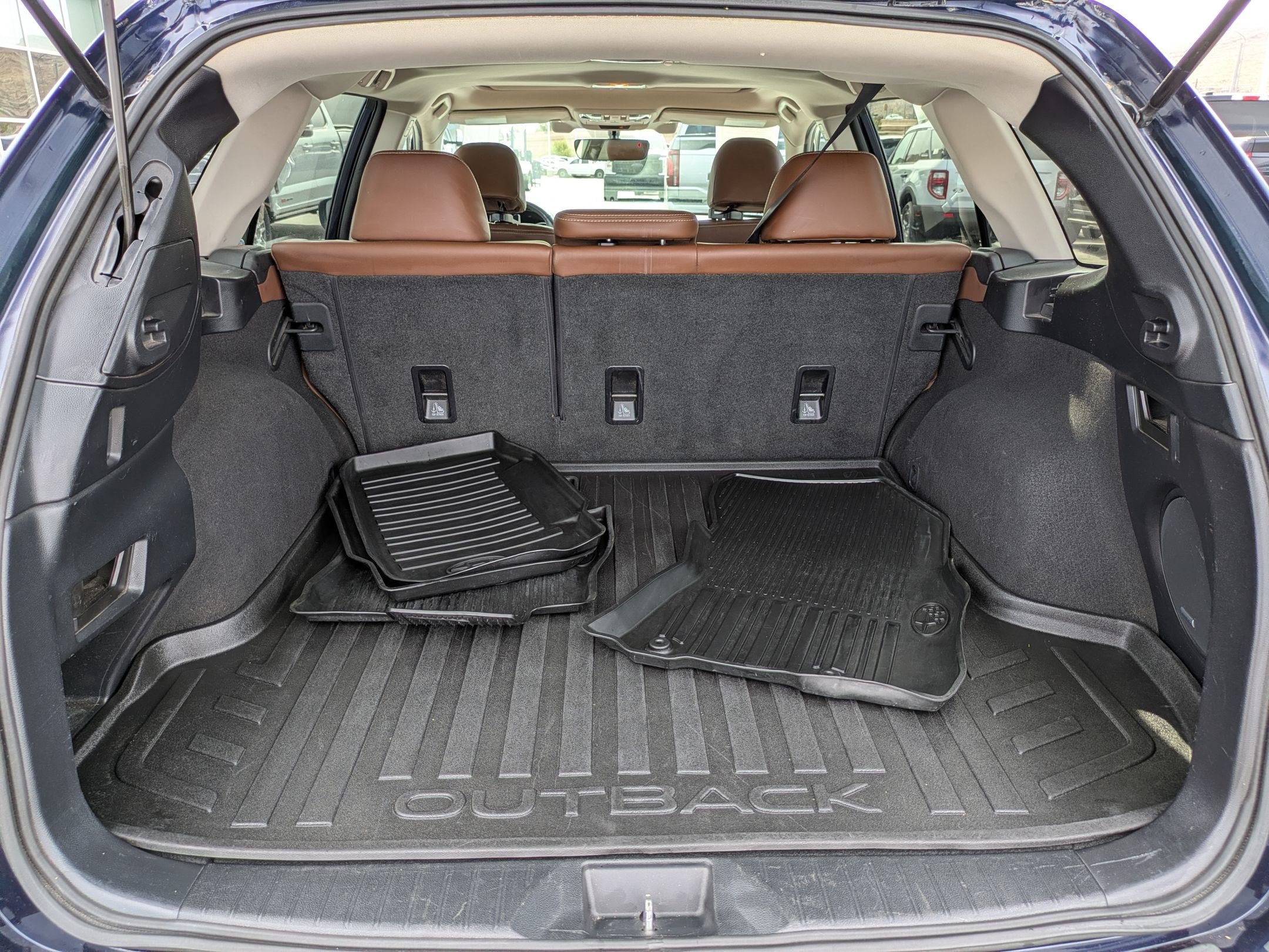 Used 2018 Subaru Outback 2.5i Touring AWD/4WD image 30