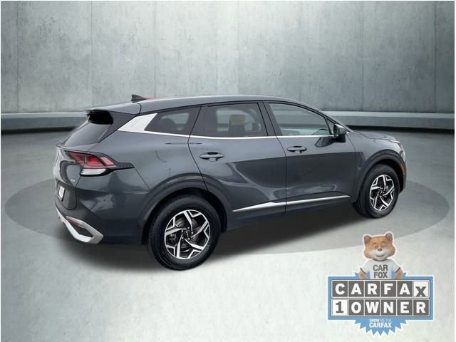 Used 2024 Kia Sportage LX image 6