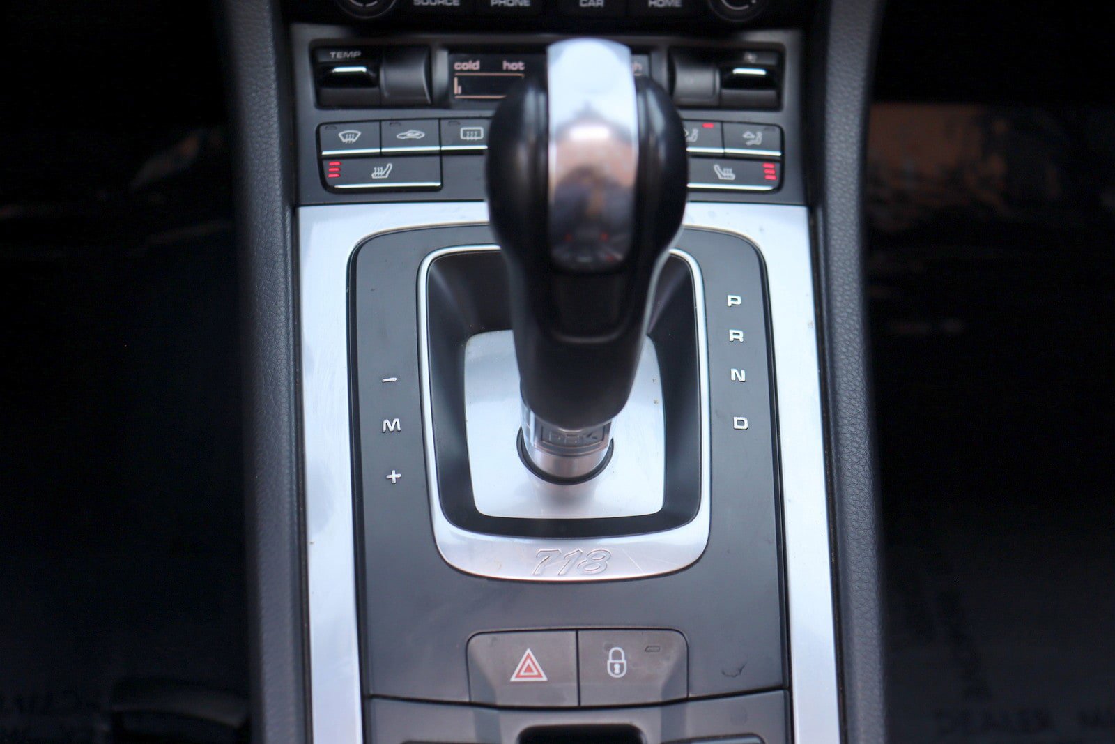 Used 2019 Porsche 718 Boxster RWD image 34