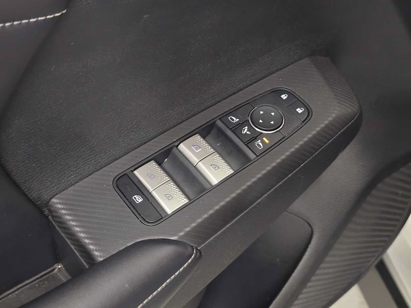 Used 2024 Mitsubishi Outlander SE AWD/4WD image 21