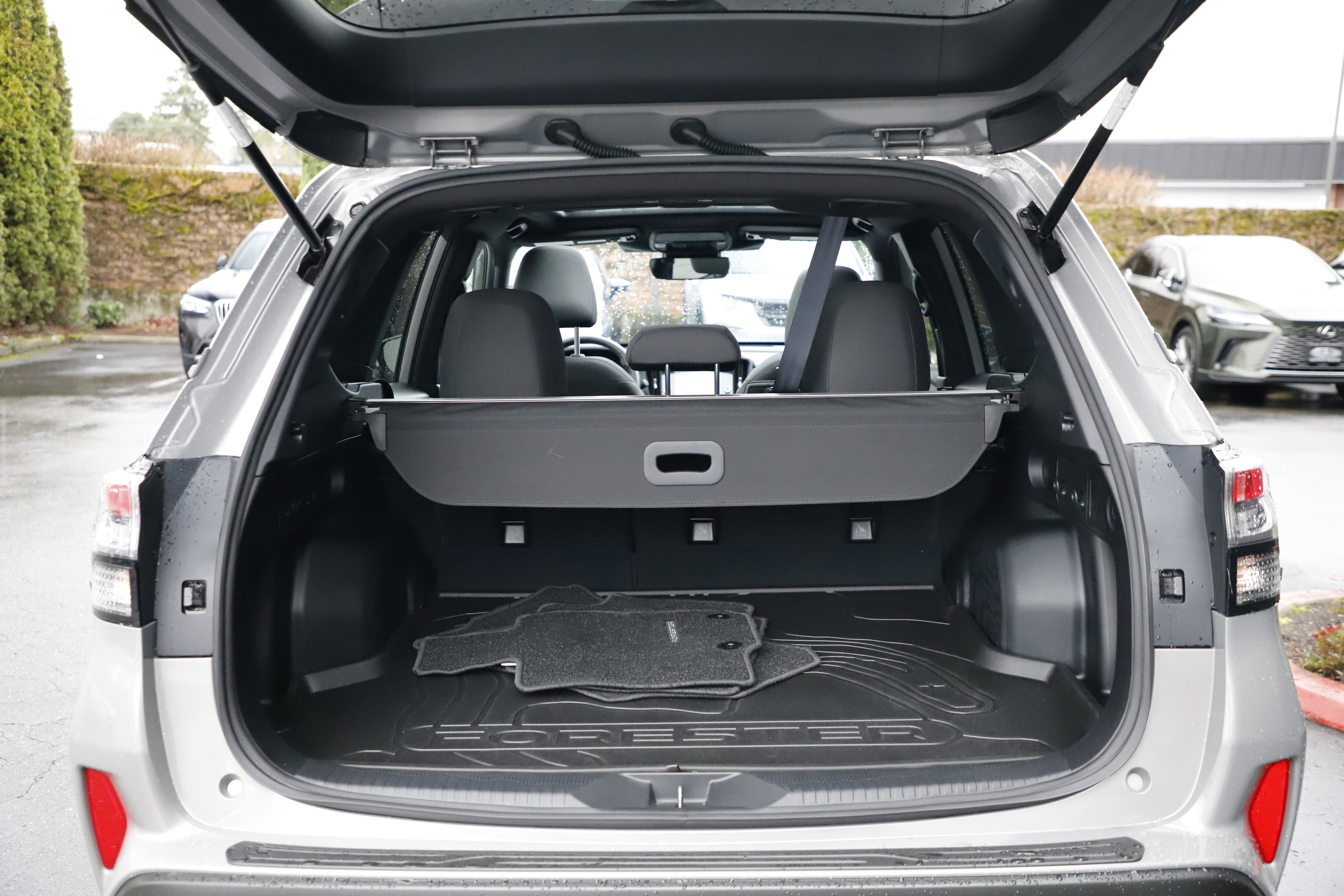 Used 2025 Subaru Forester Premium w/ Convenience Package #1 image 15