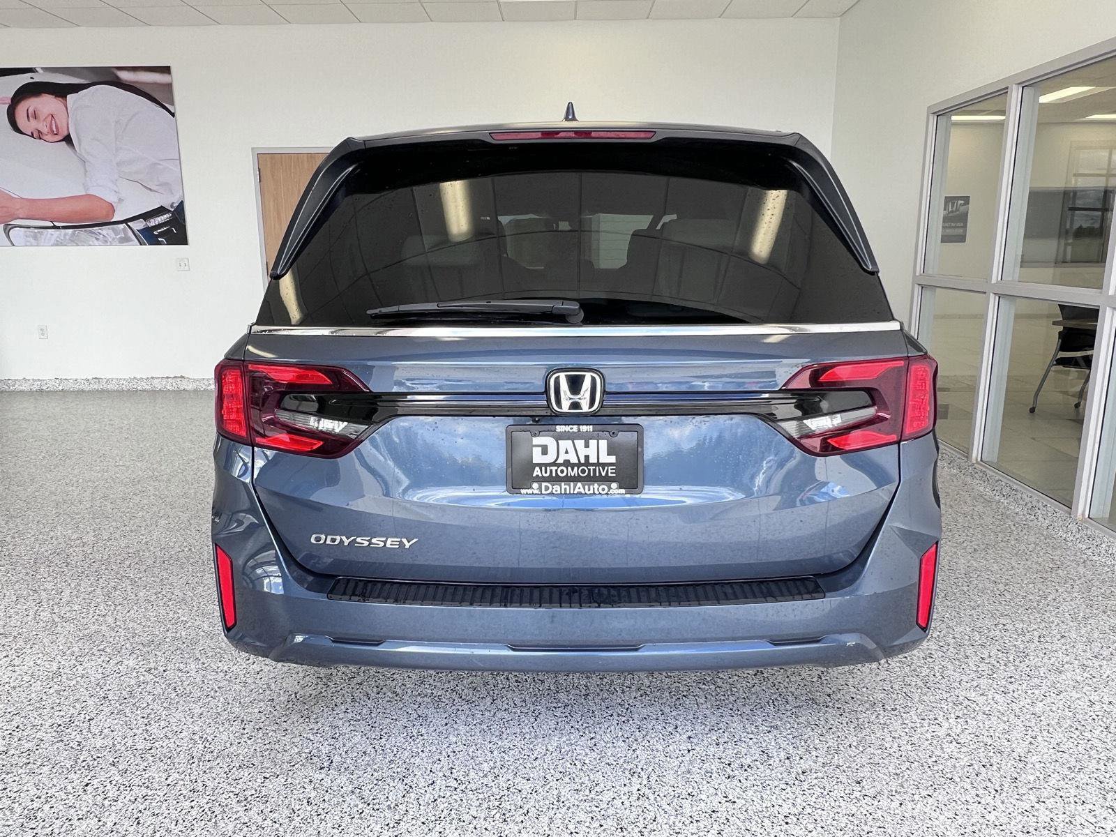 Used 2025 Honda Odyssey EX-L image 14