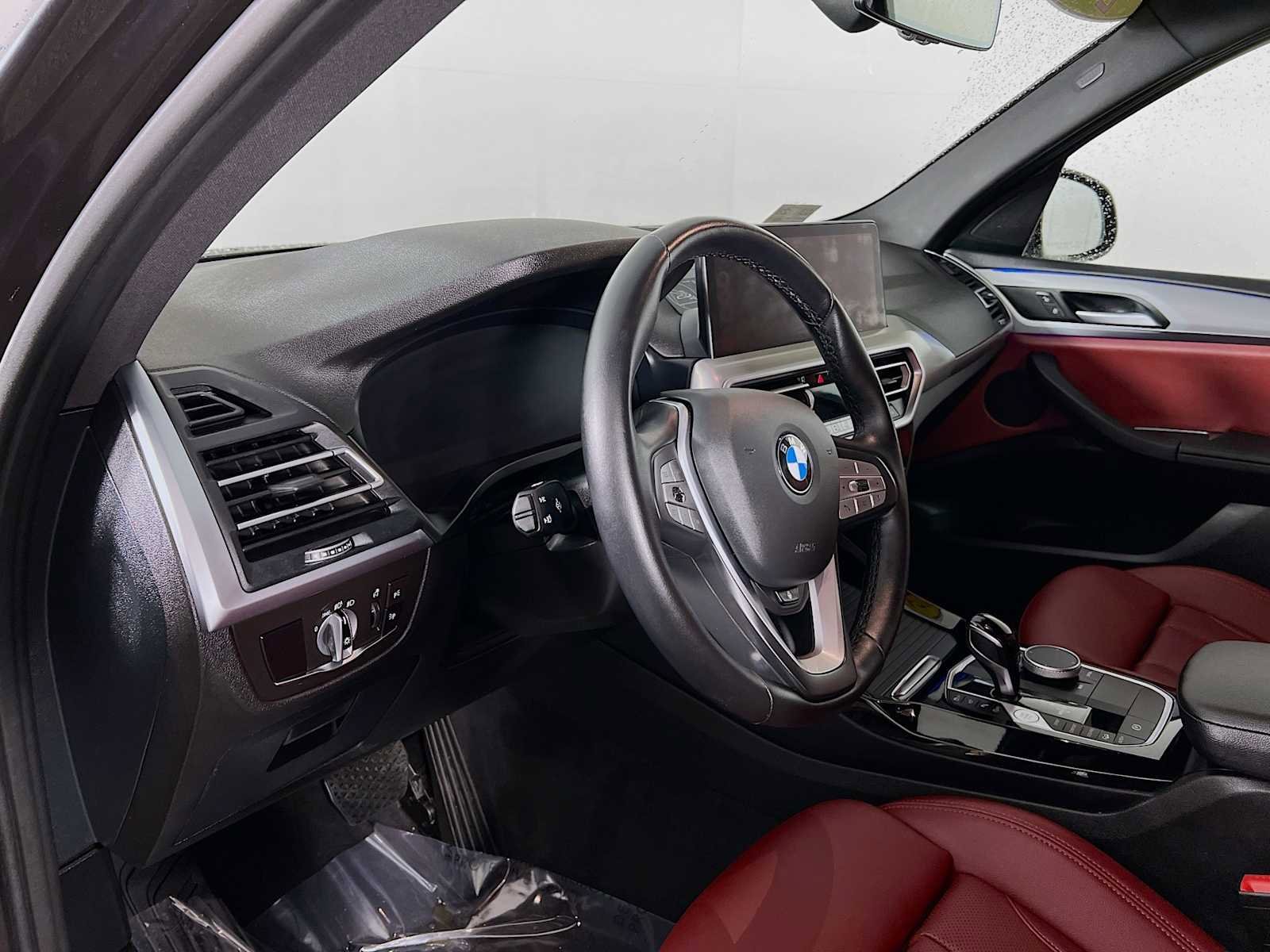 Used 2024 BMW X3 xDrive30i w/ Premium Package AWD/4WD image 9