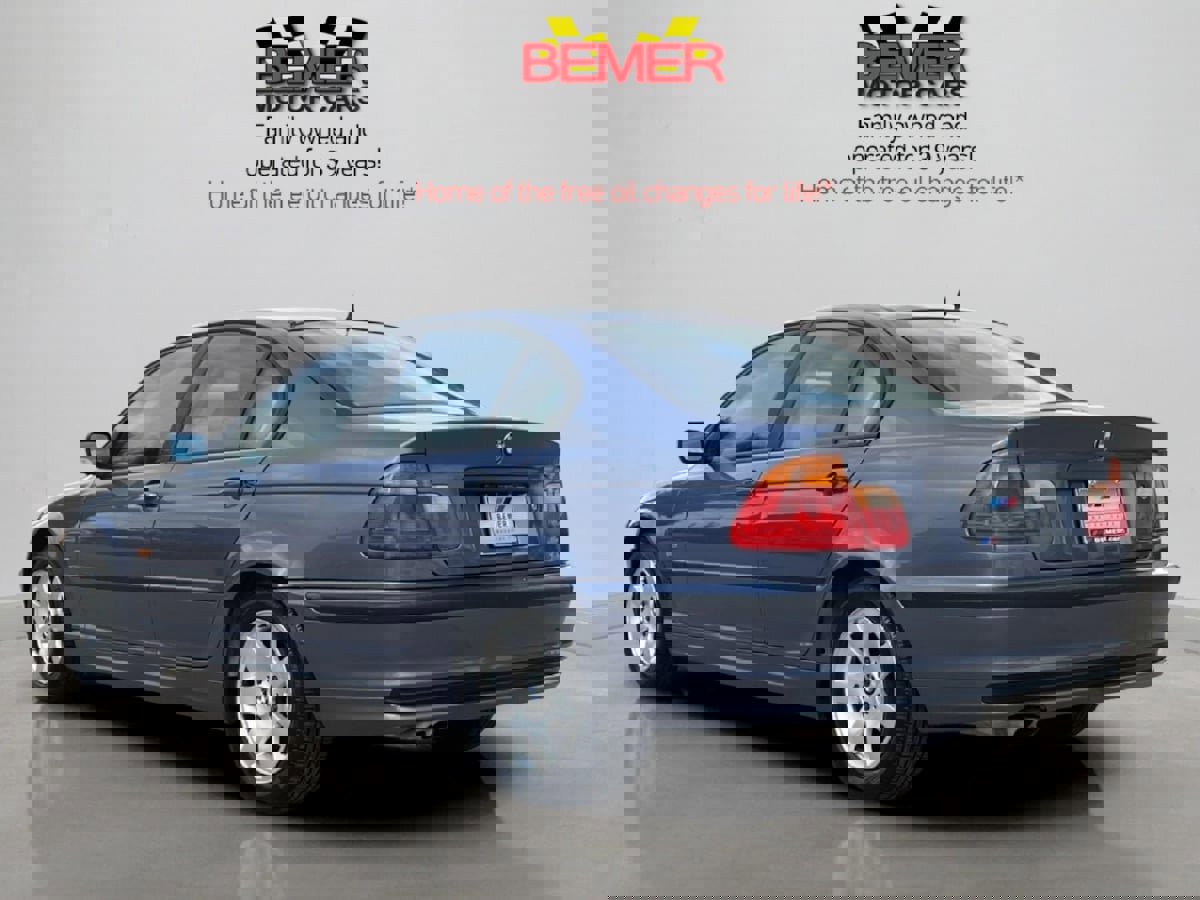 Used 2000 BMW 323i Sedan image 3