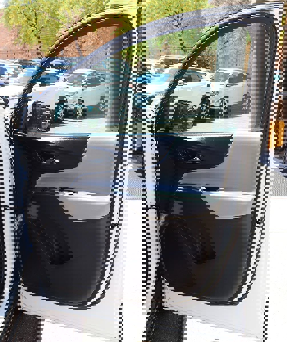 Used 2022 Chevrolet Equinox LT image 33