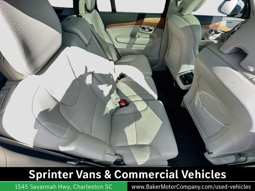 Used 2022 Volvo XC90 T6 Momentum w/ Advanced Package AWD/4WD image 25