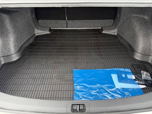 Certified 2025 Toyota Corolla LE w/ Convenience Package FWD image 16