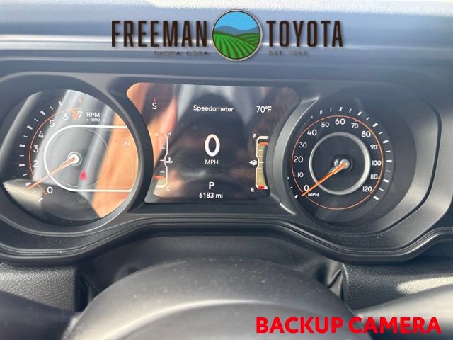 Used 2024 Jeep Gladiator Mojave w/ Steel Bumper Group AWD/4WD image 8