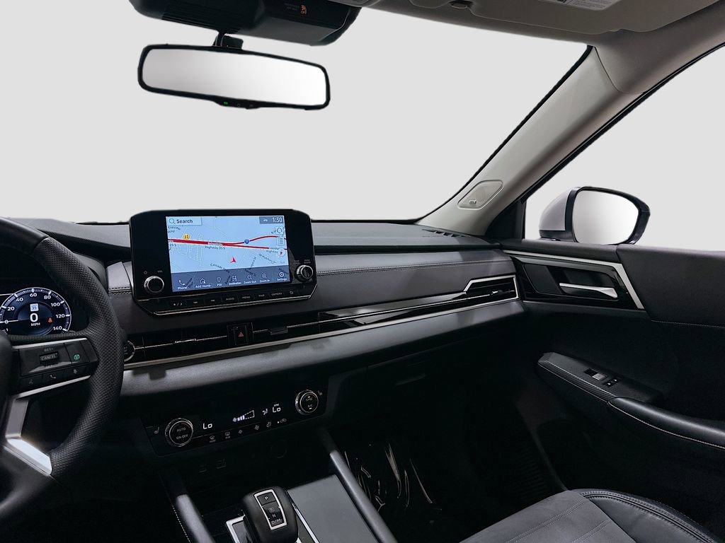 Used 2023 Mitsubishi Outlander SE image 25