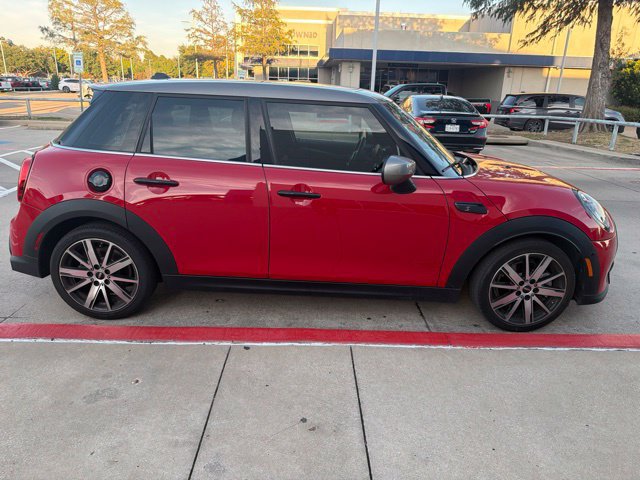 Used 2024 MINI Cooper S FWD image 4