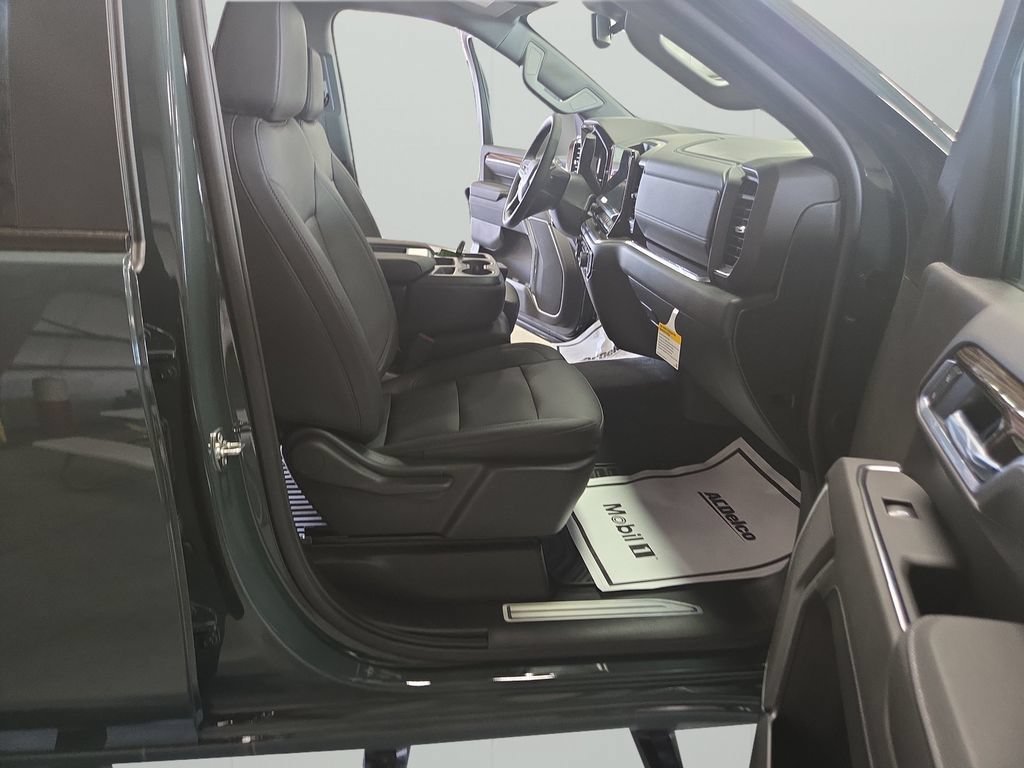 New 2026 Chevrolet Silverado 3500 LT w/ Trail Boss Package AWD/4WD image 34