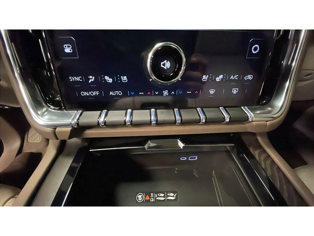 New 2026 GMC Yukon XL Denali w/ Sun & Power Step Package image 12