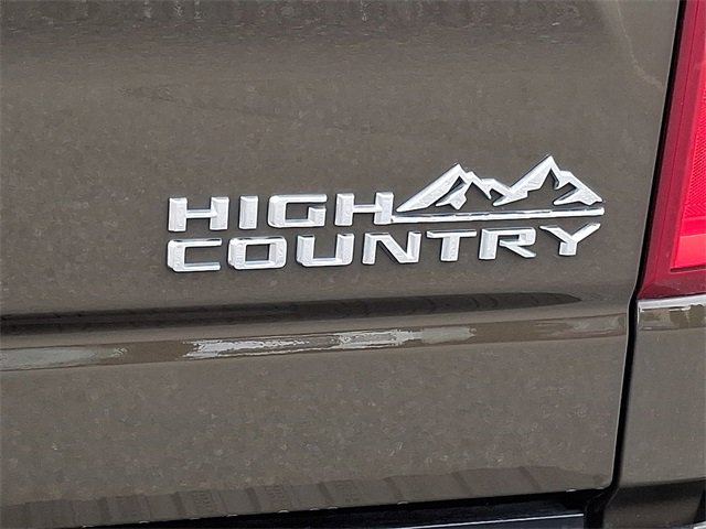 Used 2023 Chevrolet Silverado 1500 High Country image 32