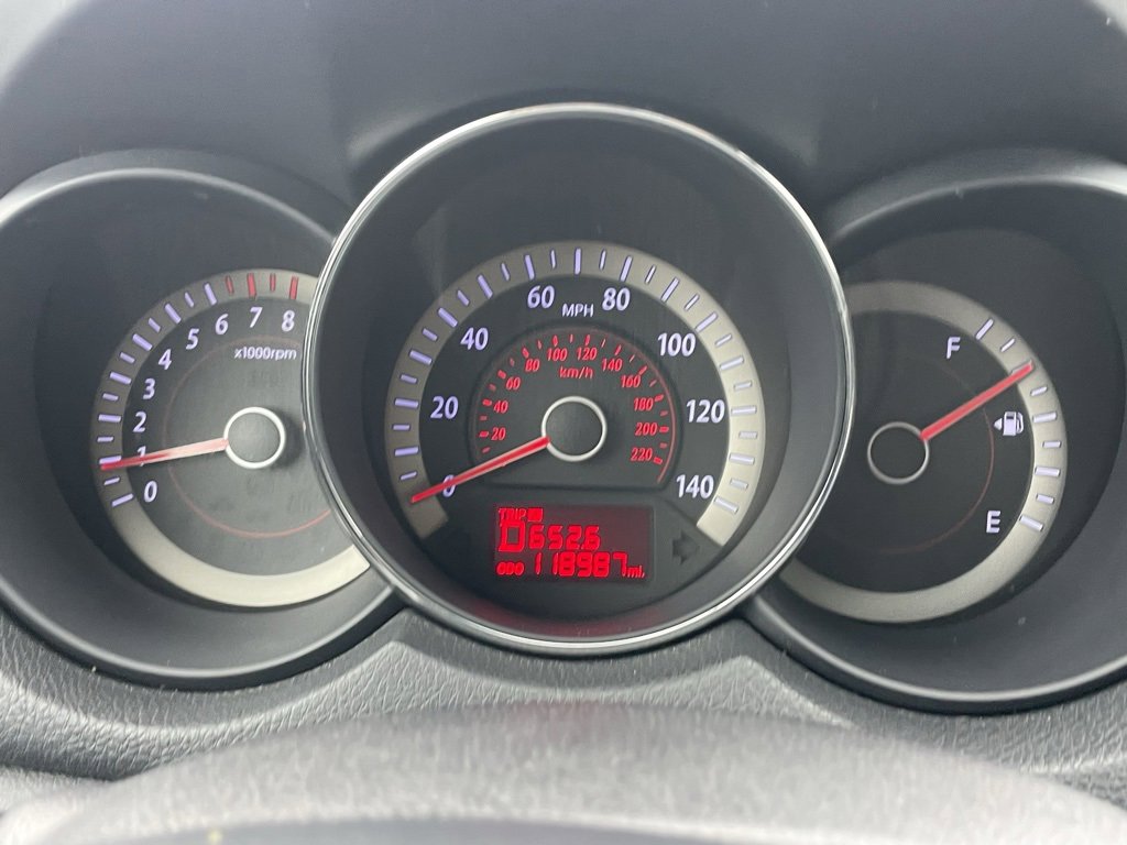 Used 2013 Kia Forte EX image 32