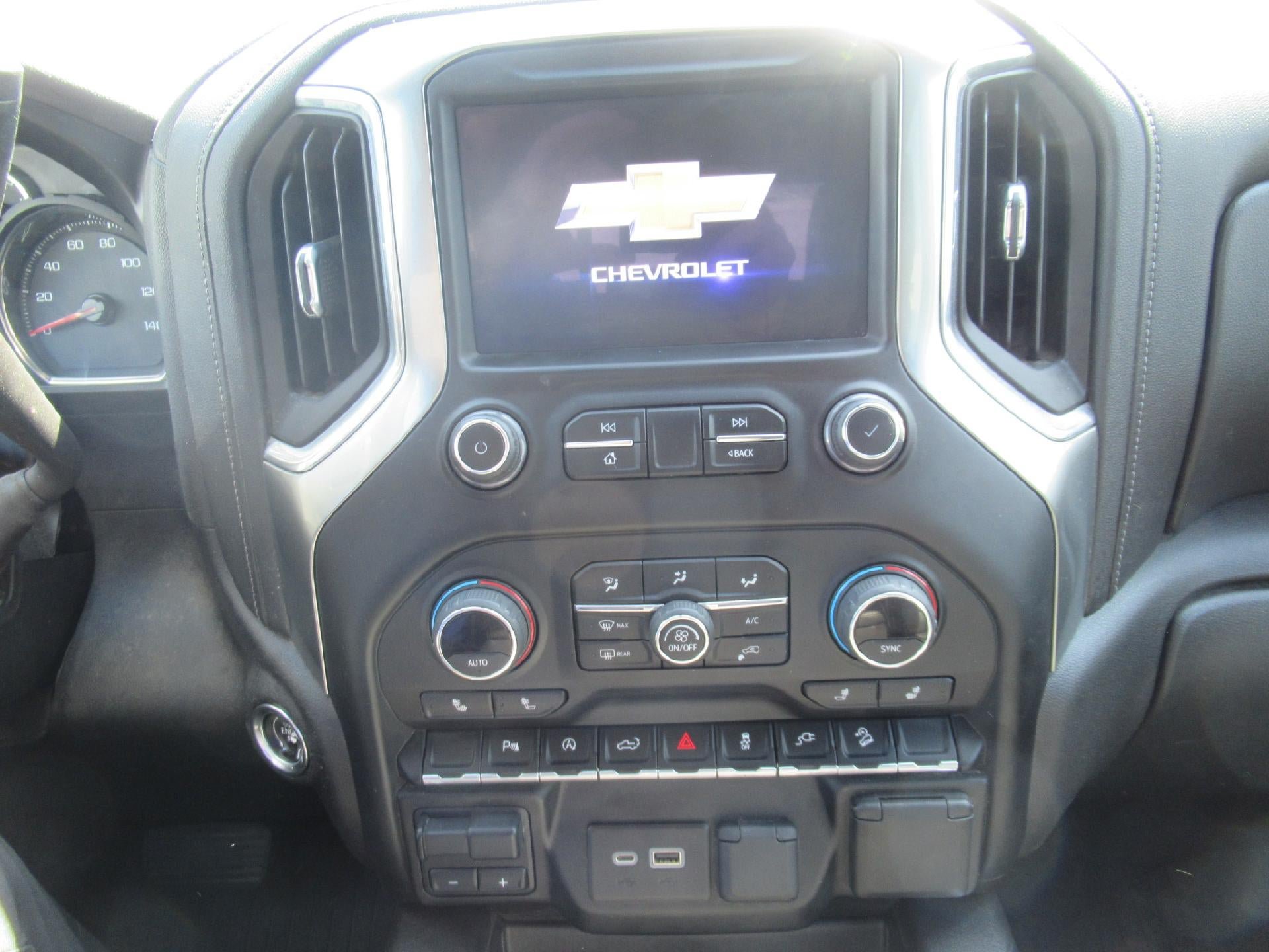 Certified 2020 Chevrolet Silverado 1500 RST AWD/4WD image 13
