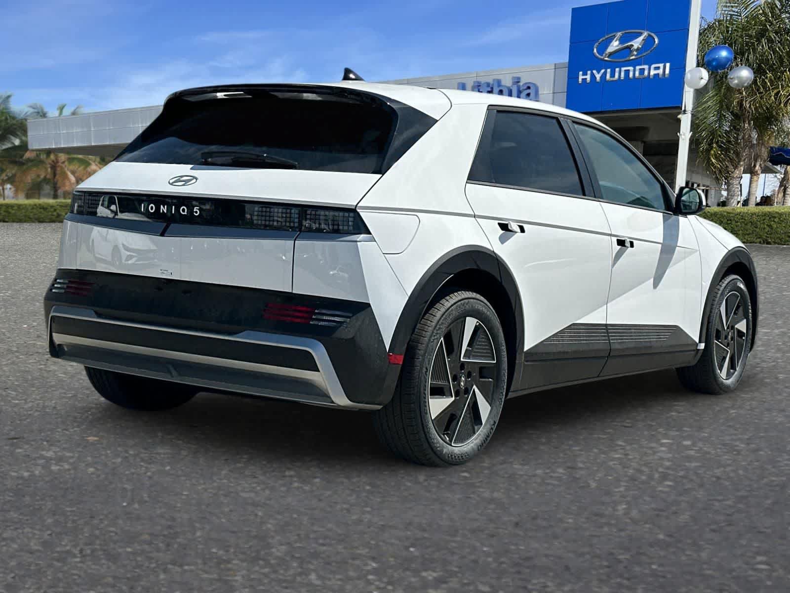 New 2026 Hyundai Ioniq 5 SEL RWD video 2