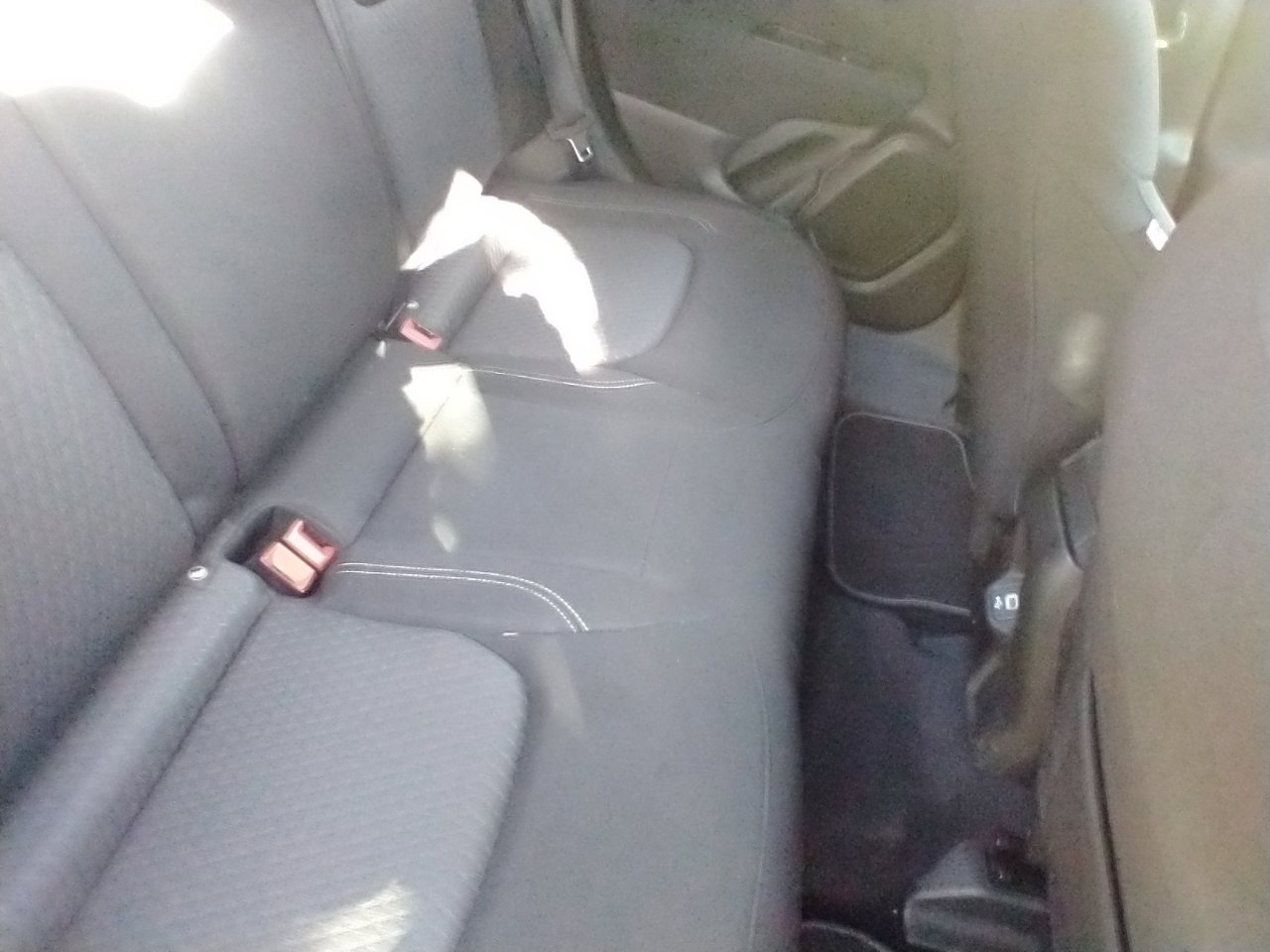 Used 2021 Jeep Renegade Latitude FWD image 13