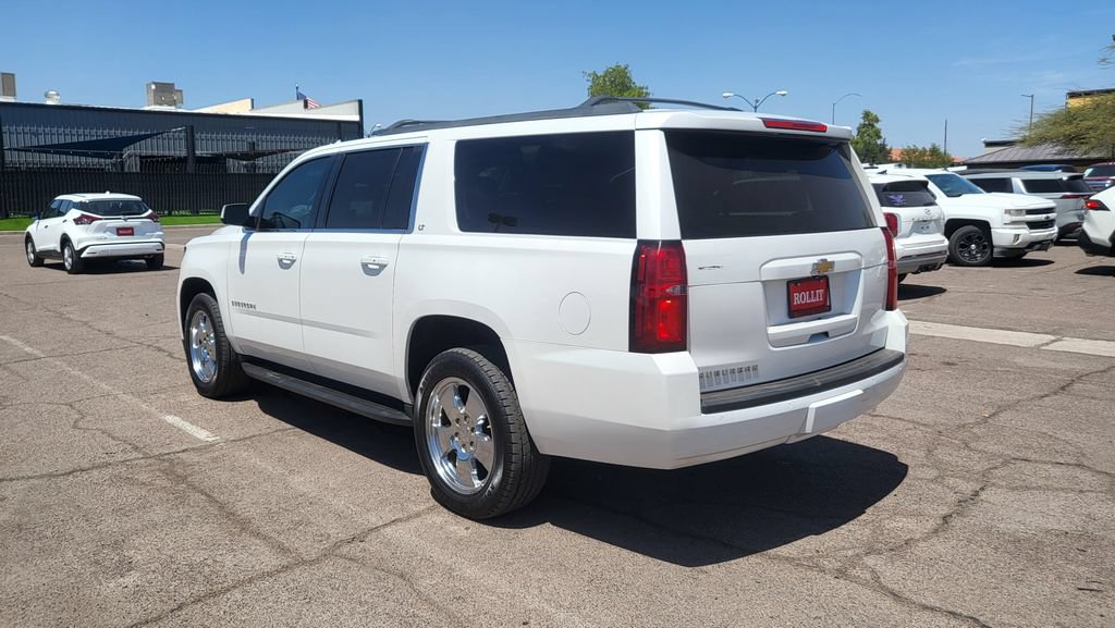 Used 2017 Chevrolet Suburban LT RWD image 8
