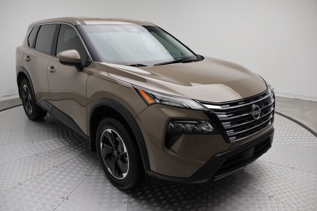 Used 2024 Nissan Rogue SV image 6