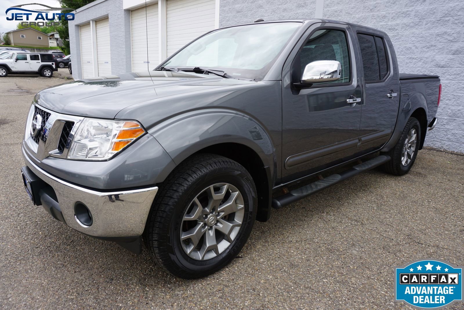 Used 2019 Nissan Frontier SL AWD/4WD image 3