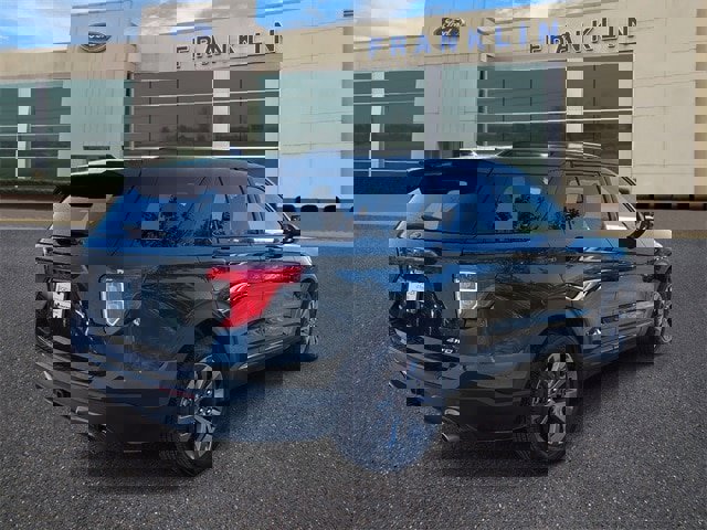 Certified 2023 Ford Explorer XLT w/ Equipment Group 202A image 7