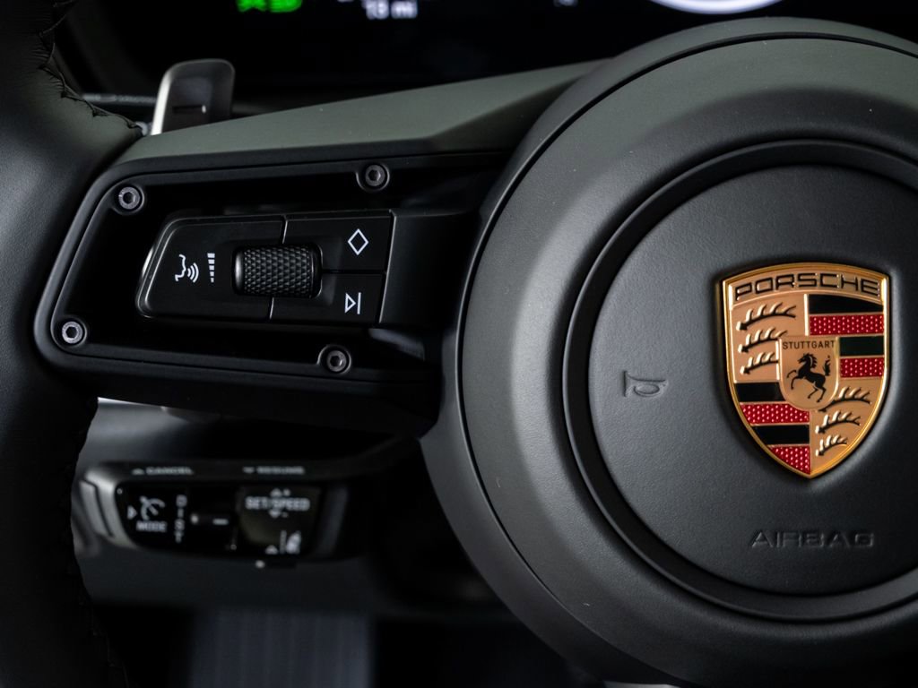 New 2026 Porsche Cayenne image 10