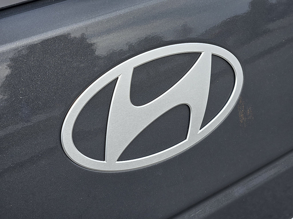 New 2026 Hyundai Santa Fe SE FWD image 11