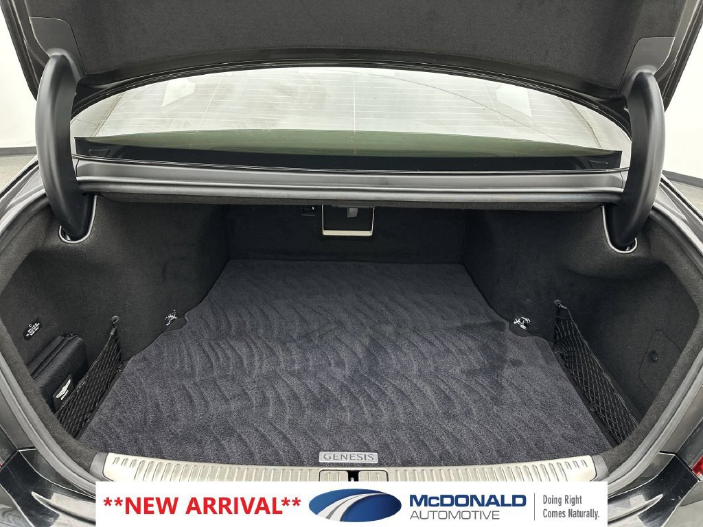 Used 2022 Genesis G90 5.0 Ultimate AWD/4WD image 23